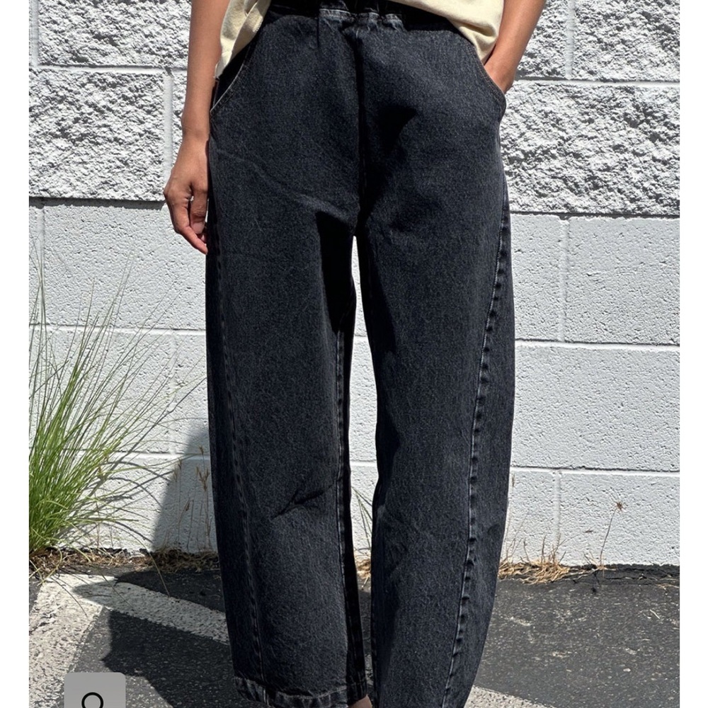 NWOT LeBon Shop Arc Black Women's Jeans